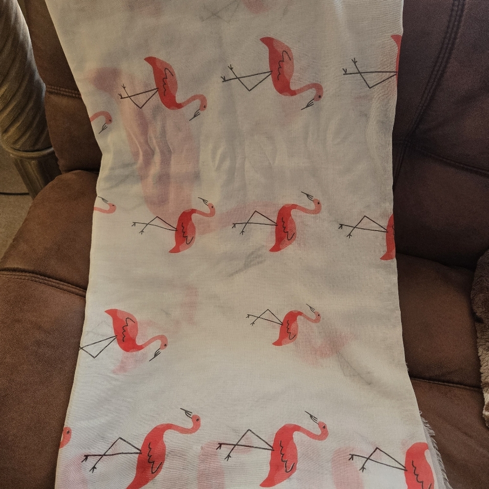 JUST CLASSIC SUNNY Pink Flamingo Lightweight Fringe Scarf | Tropical Boho Wrap - Picture 6 of 6